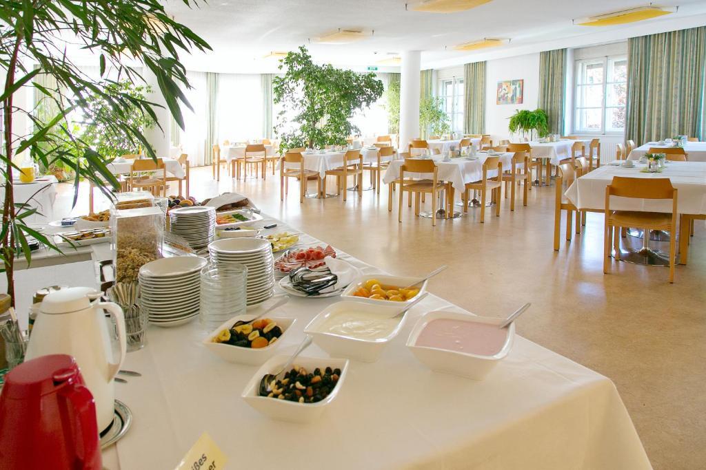 Haus Marillac Hotel Innsbruck Room photo